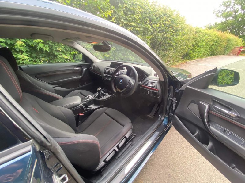 BMW 1 SERIES