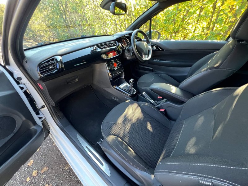 CITROEN DS3