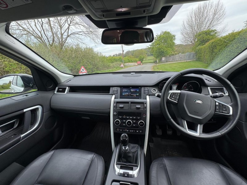 LAND ROVER DISCOVERY SPORT