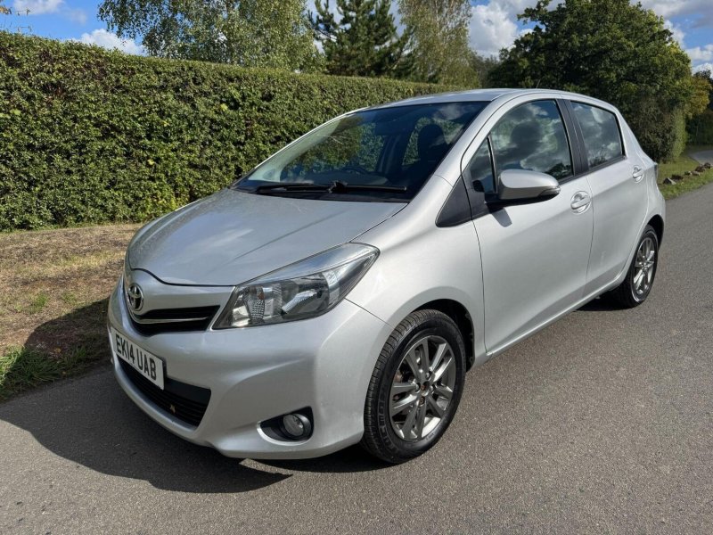 TOYOTA YARIS 1.33 Dual VVT-i Icon Plus Euro 5 5dr